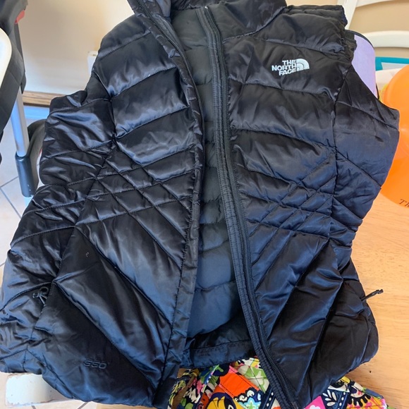 Black North Face Vest - Picture 3 of 3